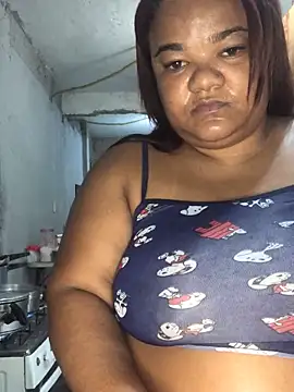 melcarioca1111 online show from December 2025 04:56:01 PM