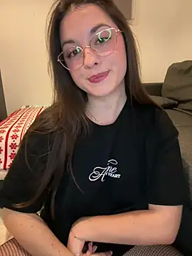 liloush   online show from February 2026 09:55:02 PM