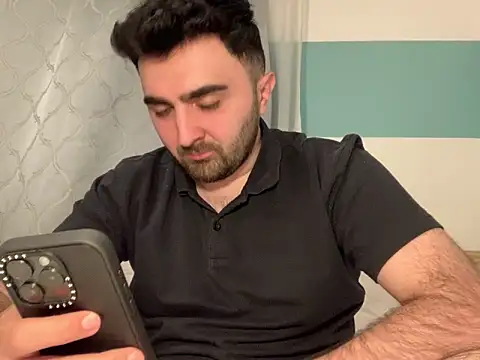 Snapshot of donastii chatting on May 2026 08:36:01 PM donastii online show from May 2026 08:36:01 PM