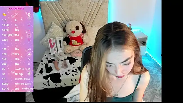 Mia Victoria22 online show from March 2026 03:22:01 PM