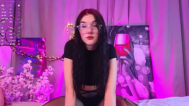 JenniferSullivan online show from November 2025 09:25:02 PM