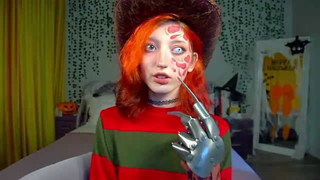 MistyMarlo online show from October 2025 06:01:01 PM