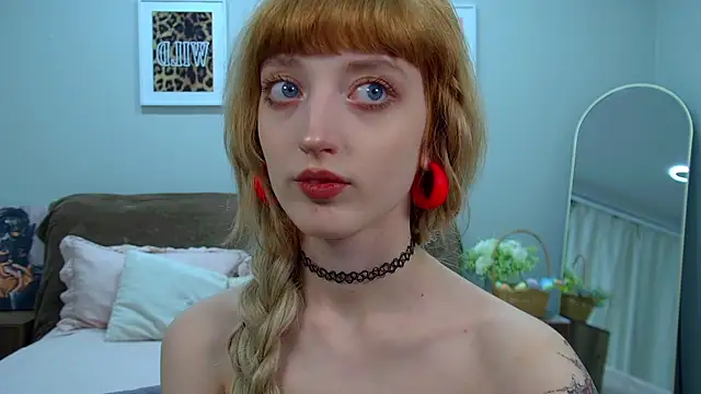 MistyMarlo online show from April 2026 06:19:01 AM