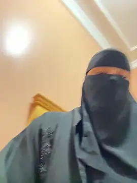  Laiali  online show from February 2026 08:16:02 PM