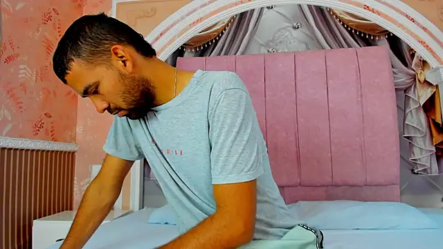 magnus serket online show from November 2025 11:31:01 AM