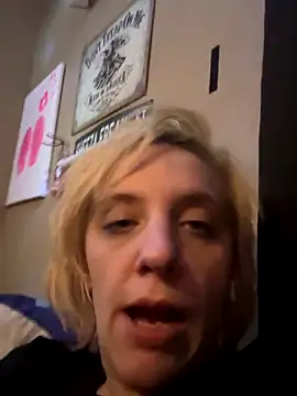 flavi1996 online show from December 2025 02:05:01 AM