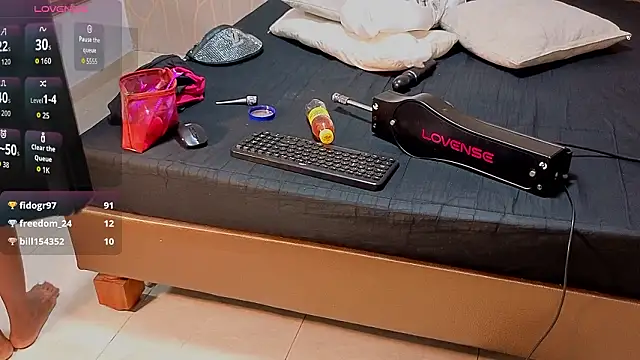 Anamonrroe online show from March 2026 02:04:02 AM