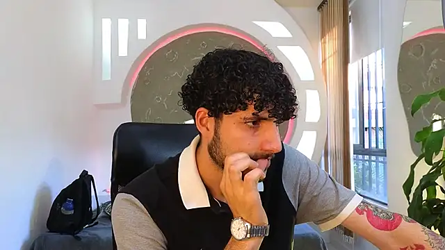 Rafael Mendezz online show from September 2025 10:09:01 PM