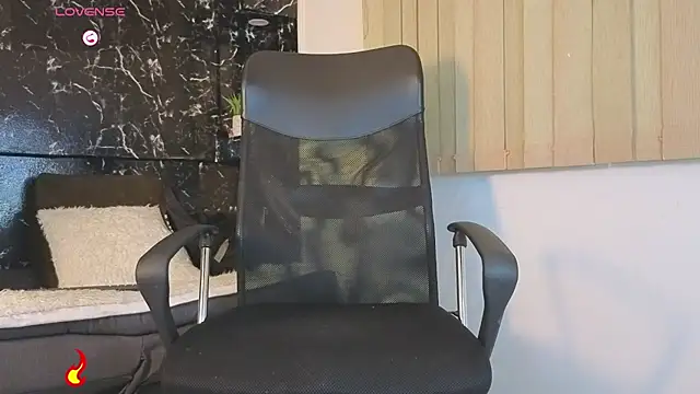 Snapshot of Rafael_Mendezz chatting on June 2026 12:32:02 AM Rafael Mendezz online show from June 2026 12:32:02 AM