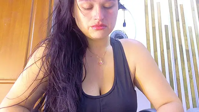 Jennifer Vega1 online show from May 2026 08:48:02 PM