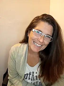 Merida2276 online show from November 2025 03:07:01 AM