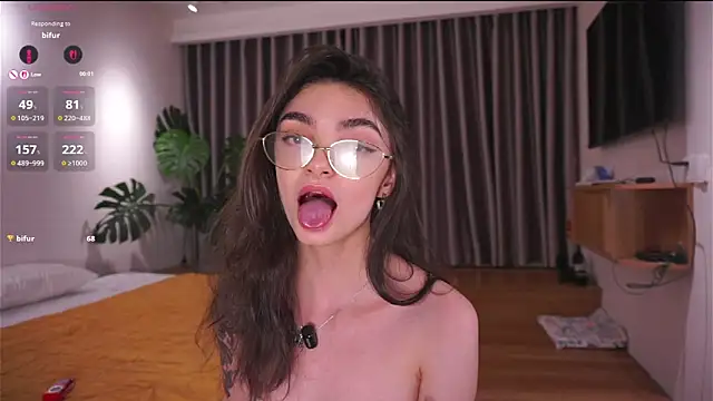 Snapshot of Morena_Dolce chatting on February 2026 10:39:01 PM Morena Dolce online show from February 2026 10:39:01 PM