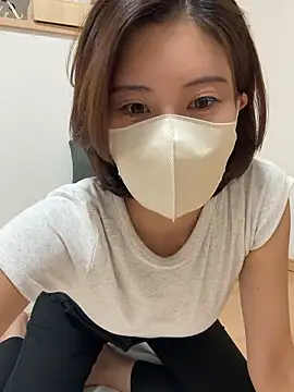 Snapshot of riko_oxo chatting on September 2025 01:02:01 PM riko oxo online show from September 2025 01:02:01 PM