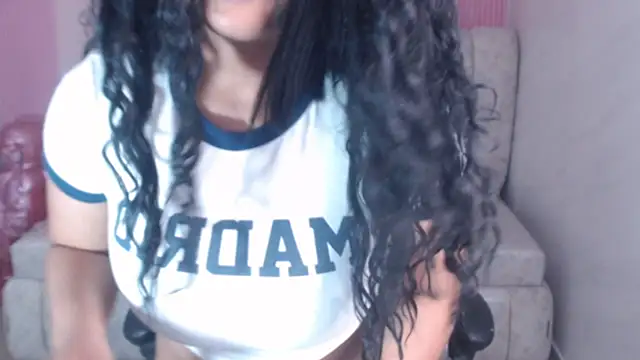 ambar fox s online show from April 2026 03:07:02 AM