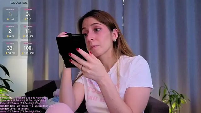  LittleSammy online show from February 2026 09:18:01 PM