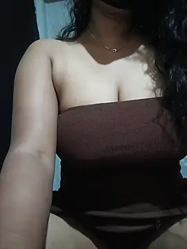 DiyaRoy49 online show from April 2026 08:42:01 PM