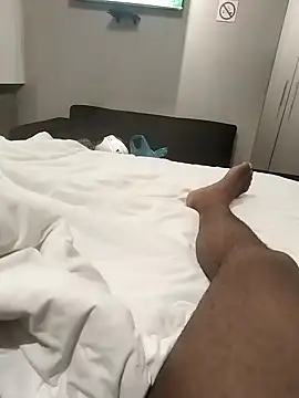 Redvodakcruz online show from March 2026 10:43:01 PM