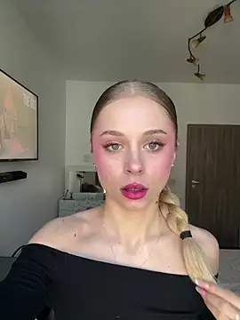 BabyAnais online show from October 2025 09:10:01 AM