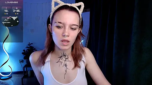 Snapshot of Elastikiss chatting on September 2025 02:35:02 AM Elastikiss online show from September 2025 02:35:02 AM