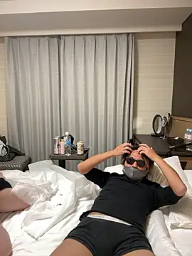 Snapshot of POMUPOMUPURIN2 chatting on November 2025 11:13:02 AM POMUPOMUPURIN2 online show from November 2025 11:13:02 AM