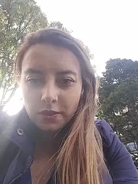 Scarlett Pink Rose online show from November 2025 08:20:01 PM