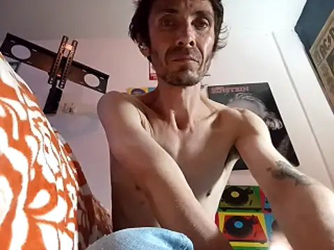 githot online show from October 2025 08:48:02 AM