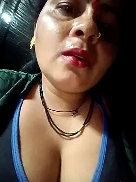 Snapshot of Hot_komal1 chatting on May 2026 07:52:01 PM Hot komal1 online show from May 2026 07:52:01 PM
