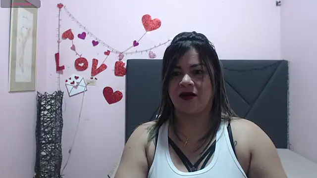 pamela echeverria online show from April 2026 11:17:01 AM