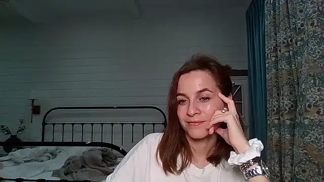 Snapshot of Niravyn_ chatting on November 2025 05:37:02 PM Niravyn online show from November 2025 05:37:02 PM