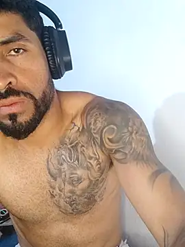 Snapshot of Alexsexygamer chatting on July 2026 01:57:01 PM Alexsexygamer online show from July 2026 01:57:01 PM
