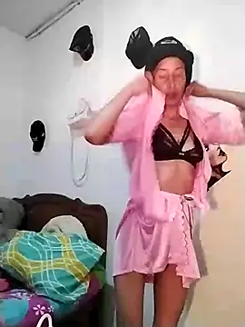 catrina love online show from June 2026 05:25:01 PM