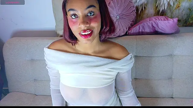 Snapshot of Sofia_Stanley chatting on June 2026 06:47:02 AM Sofia Stanley online show from June 2026 06:47:02 AM