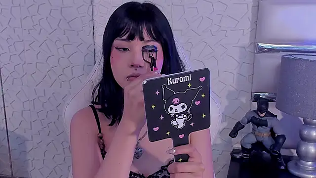 TatiLee online show from March 2026 12:27:02 PM