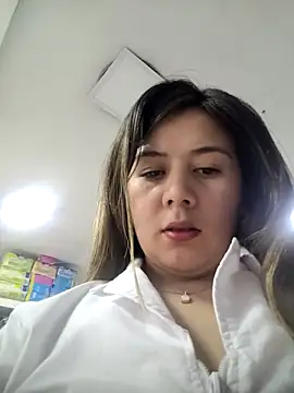 Sophie del Castillo online show from November 2025 09:08:01 PM