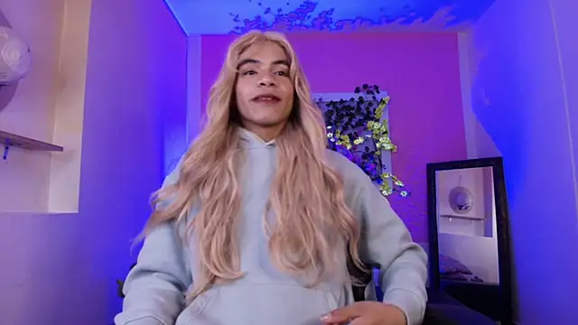 Katy bratz  online show from September 2025 12:38:01 AM