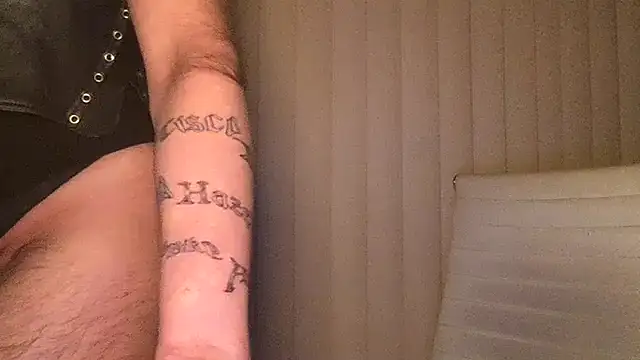 Stevey5894 online show from November 2025 10:09:01 PM