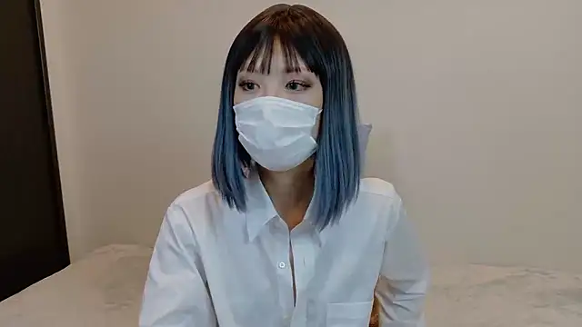 sarina at online show from November 2025 04:23:02 AM