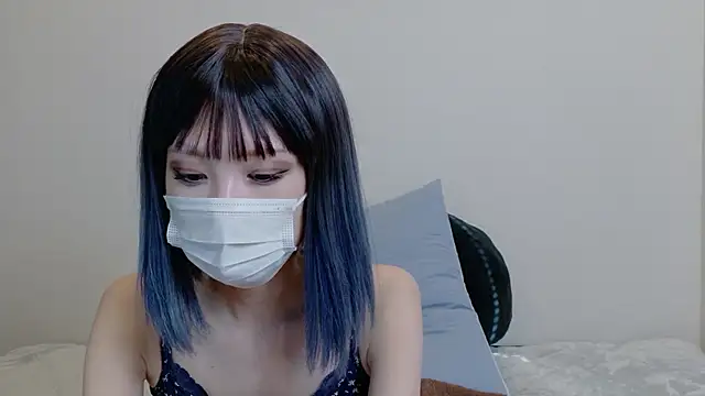sarina at online show from May 2026 07:27:02 AM