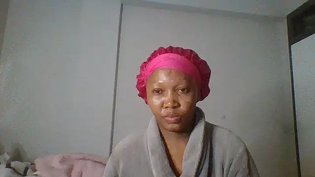 Snapshot of CouplesX96xx chatting on May 2026 09:53:02 PM CouplesX96xx online show from May 2026 09:53:02 PM