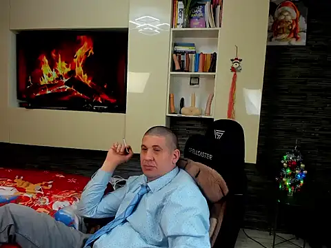 SpartacusDaddy48 online show from January 2026 10:56:01 PM