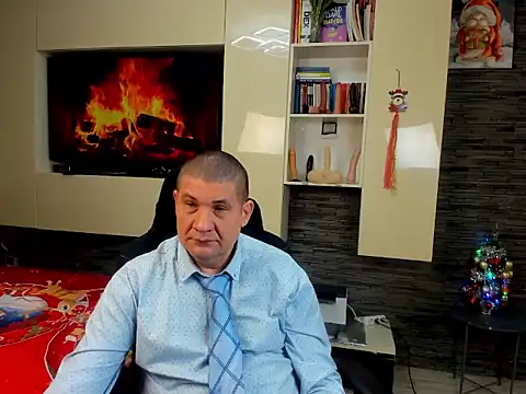 SpartacusDaddy48 online show from January 2026 11:23:01 AM