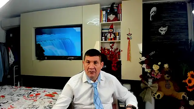 SpartacusDaddy48 online show from April 2026 05:56:02 AM