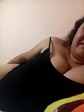 Caroomoom27 online show from February 2026 07:48:02 AM