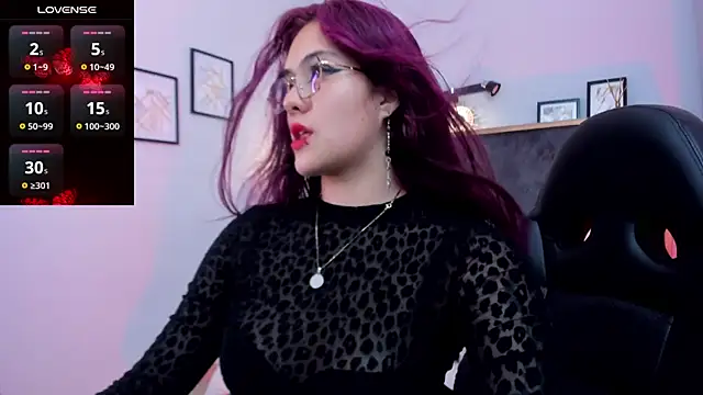 Snapshot of Azurra_amatto2 chatting on May 2026 08:36:01 PM Azurra amatto2 online show from May 2026 08:36:01 PM
