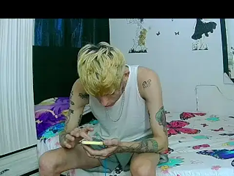 KinkyLatinCock online show from October 2025 10:18:02 PM