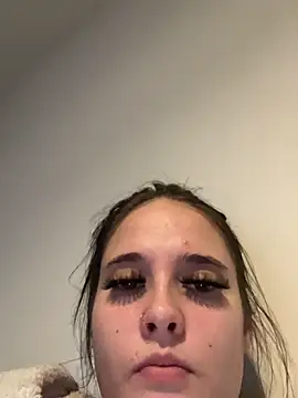 Snapshot of LollyLove_ chatting on February 2026 07:01:01 PM LollyLove online show from February 2026 07:01:01 PM