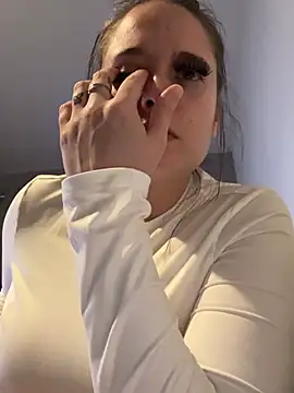 LollyLove  online show from April 2026 08:03:01 PM