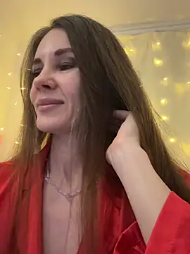 LucieMack online show from February 2026 05:53:01 PM