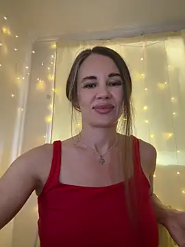 Snapshot of LucieMack chatting on July 2026 12:20:02 PM LucieMack online show from July 2026 12:20:02 PM