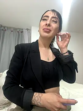 Snapshot of Savannah_Monroe chatting on November 2025 04:48:02 AM Savannah Monroe online show from November 2025 04:48:02 AM